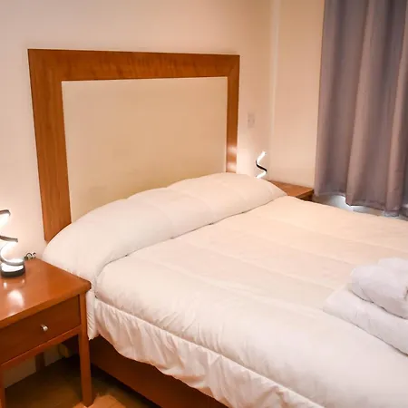 Black Or White En * ダブリン