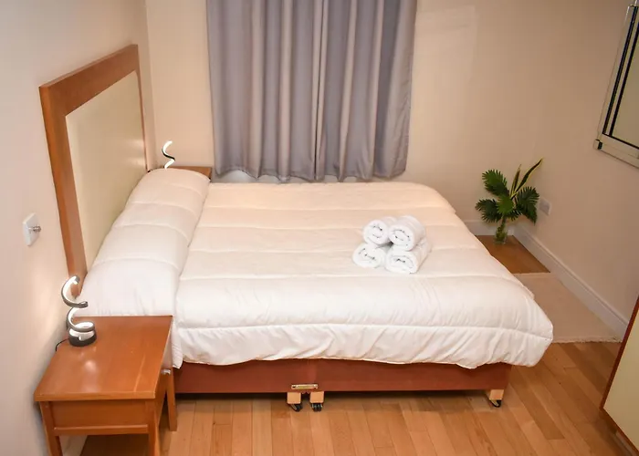 Black Or White En Apartamento Dublin